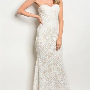 maxi white dress